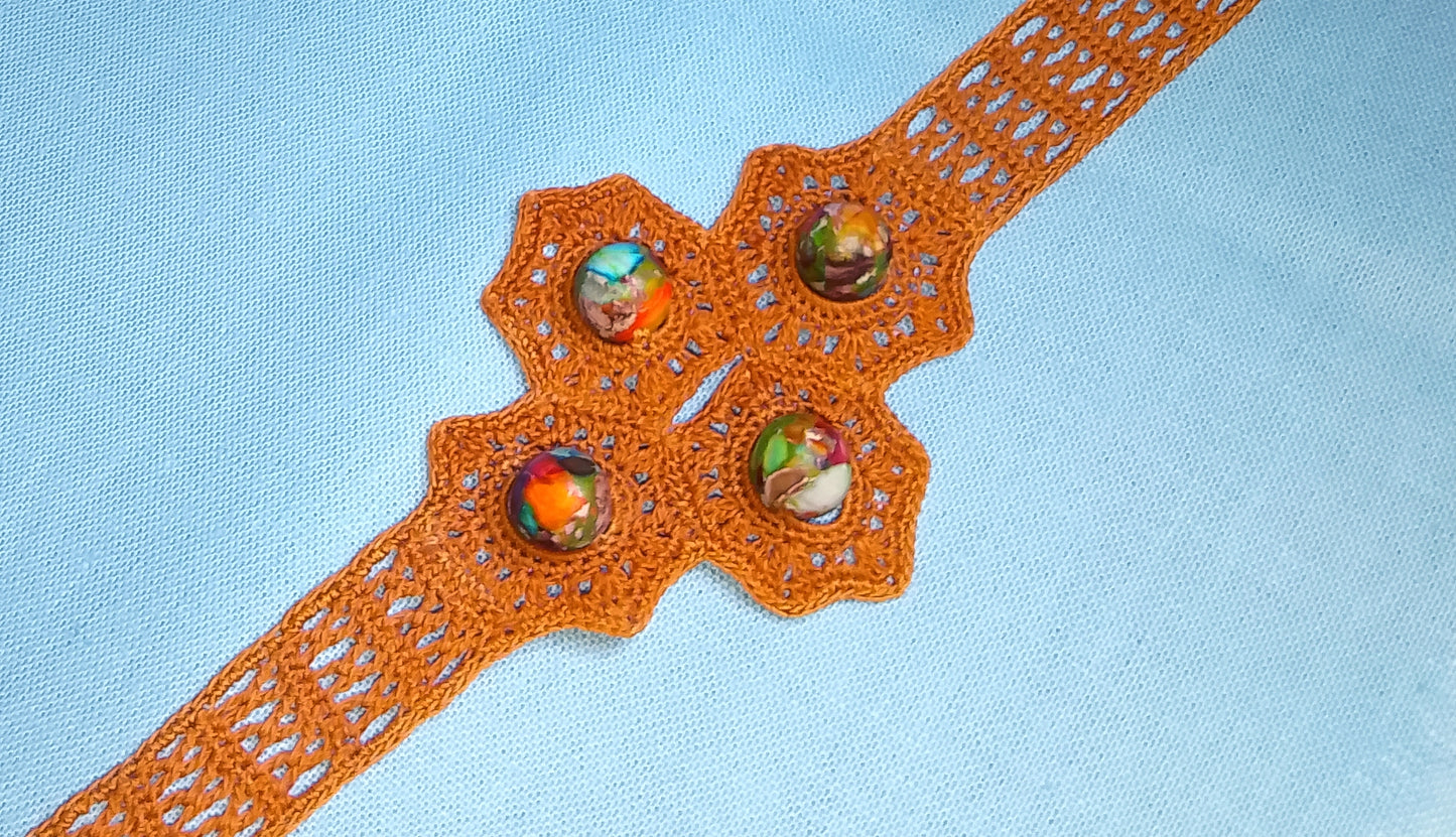 Bracelet Jasmine fait main France chamois perles de jaspe beu sea sediment crochet artisanal