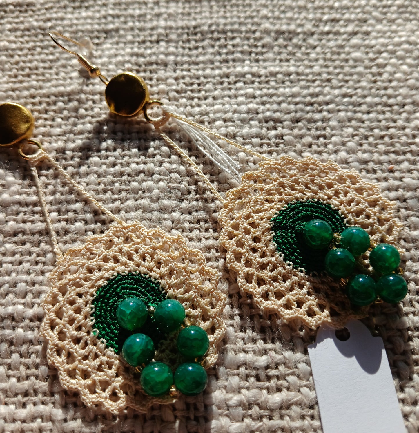 Boucles d'oreilles Crochet Ecru & Vert Forêt – Perles d'Agate Veine de Dragon & Doré