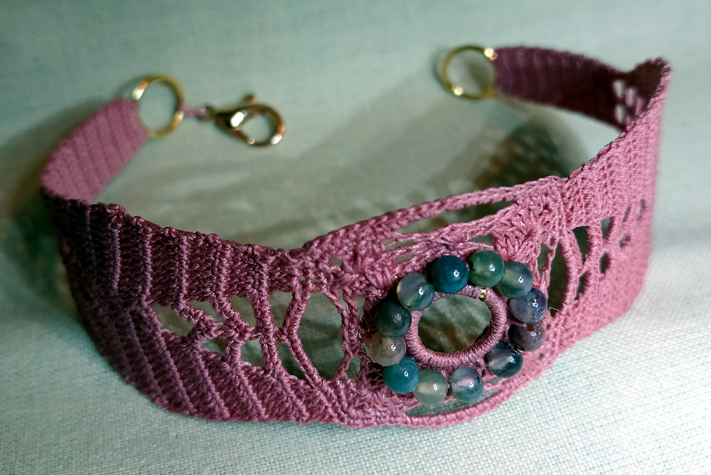Bracelet Nathalie rose perles agates indiennes fait main France crochet artisanal