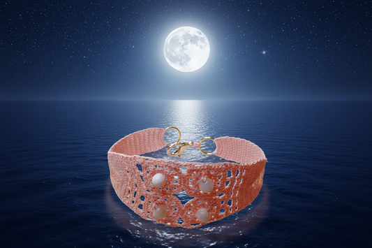 Bracelet Rose perles de pierre de lune rose - nuit étoilée lumineuse sur océan