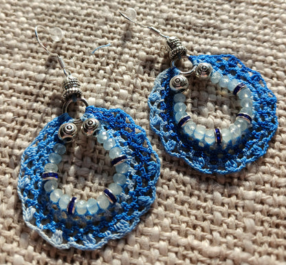 Boucles d'oreilles crochet dégradé de bleu & aigue-marine
