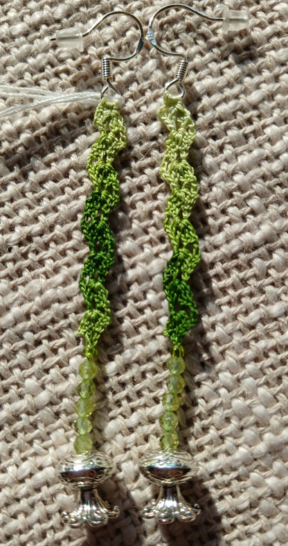 Boucles d'oreilles crochet coton dégradé vert — Péridot — Argent 925