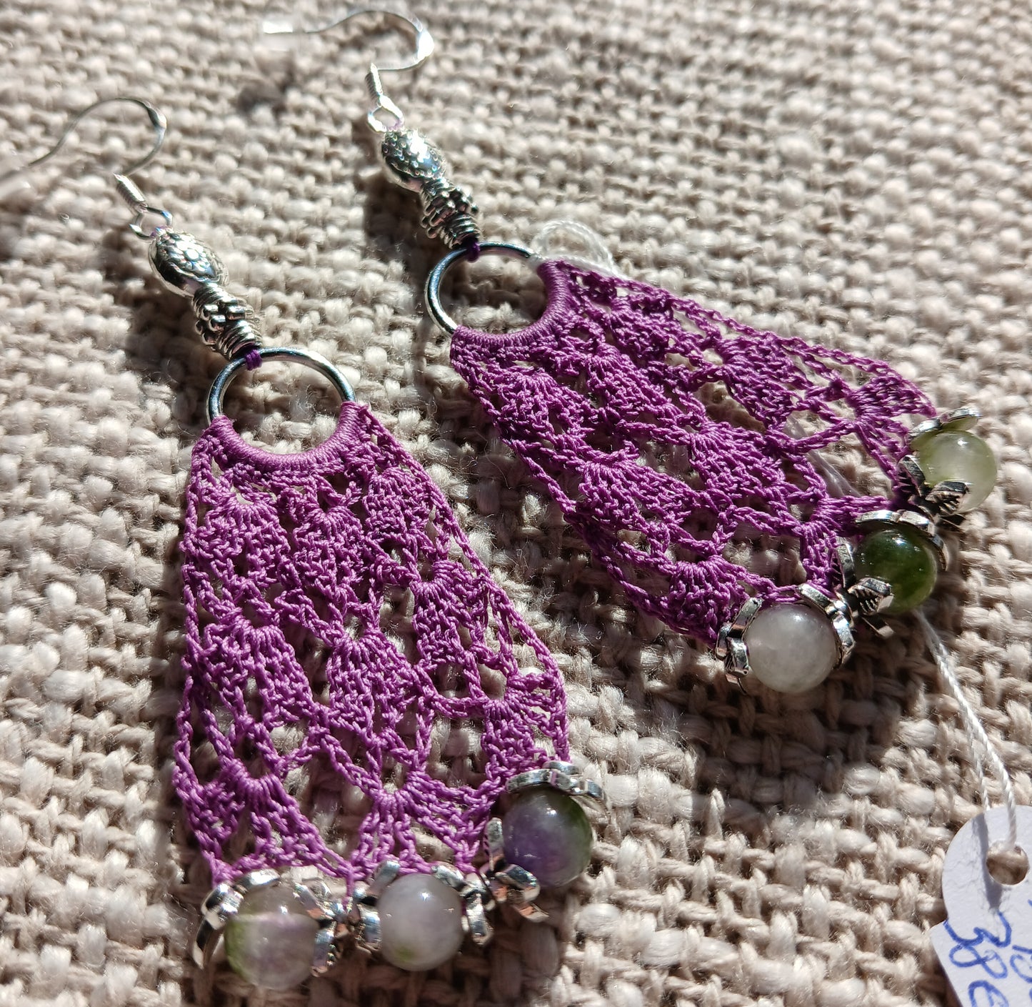 Boucles d'oreilles crochet coton violet – Jade violet & vert, Argent 925