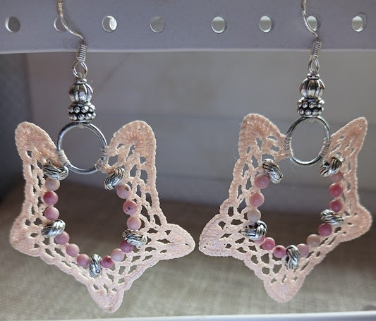 Boucles d'oreilles coton beige & perles de rhodochrosite