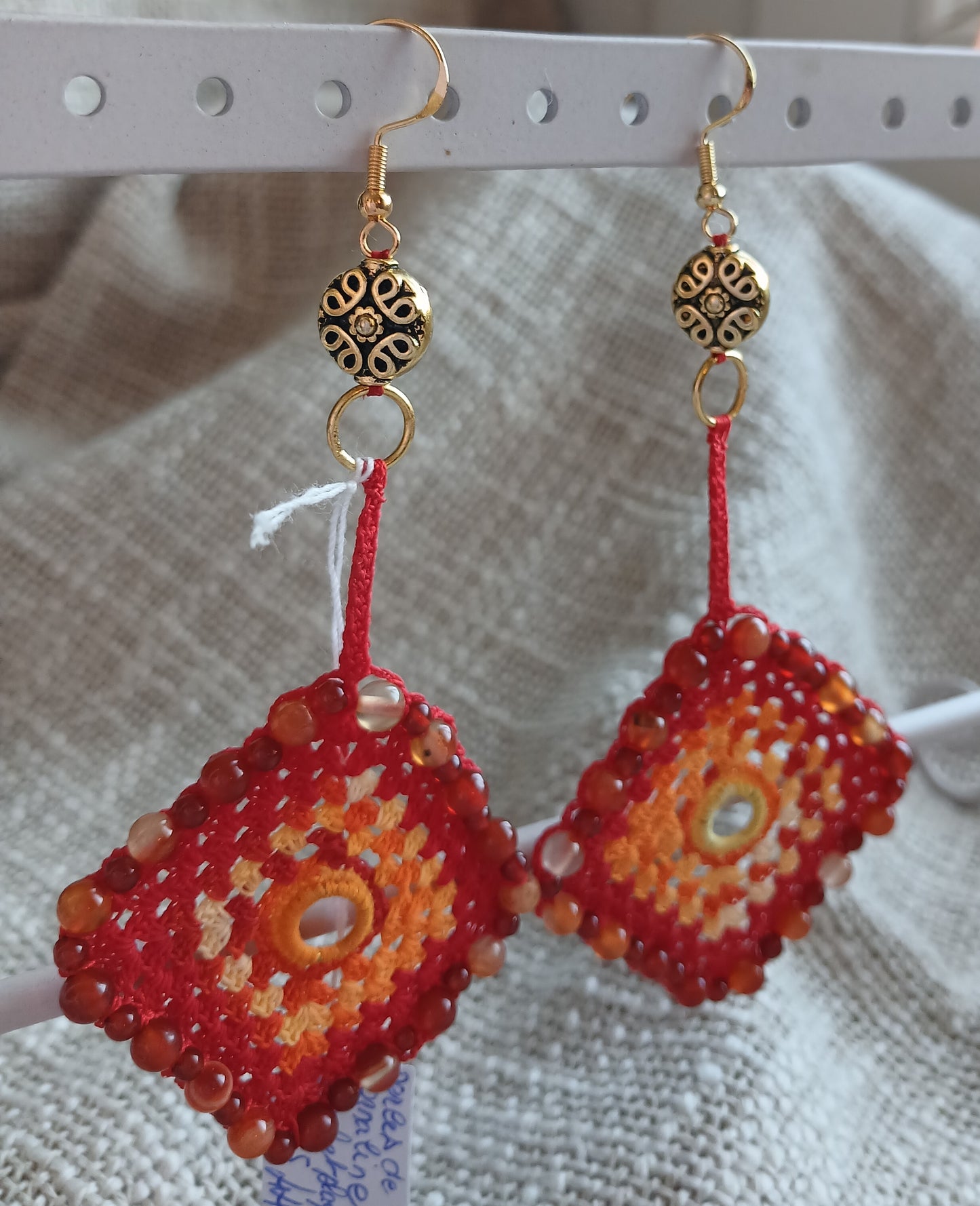 Boucles d'oreilles crochet Cornaline — Dégradé Soleil