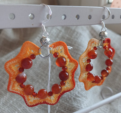 Boucles d'oreilles étoilées au crochet dégradé jaune-orange avec perles d'Agate rayée rouge-orangé, crochets argent 925